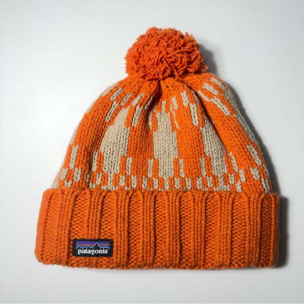 Patagonia Kids' Vibrant Orange and Cream Beanie - Picture 2 of 8